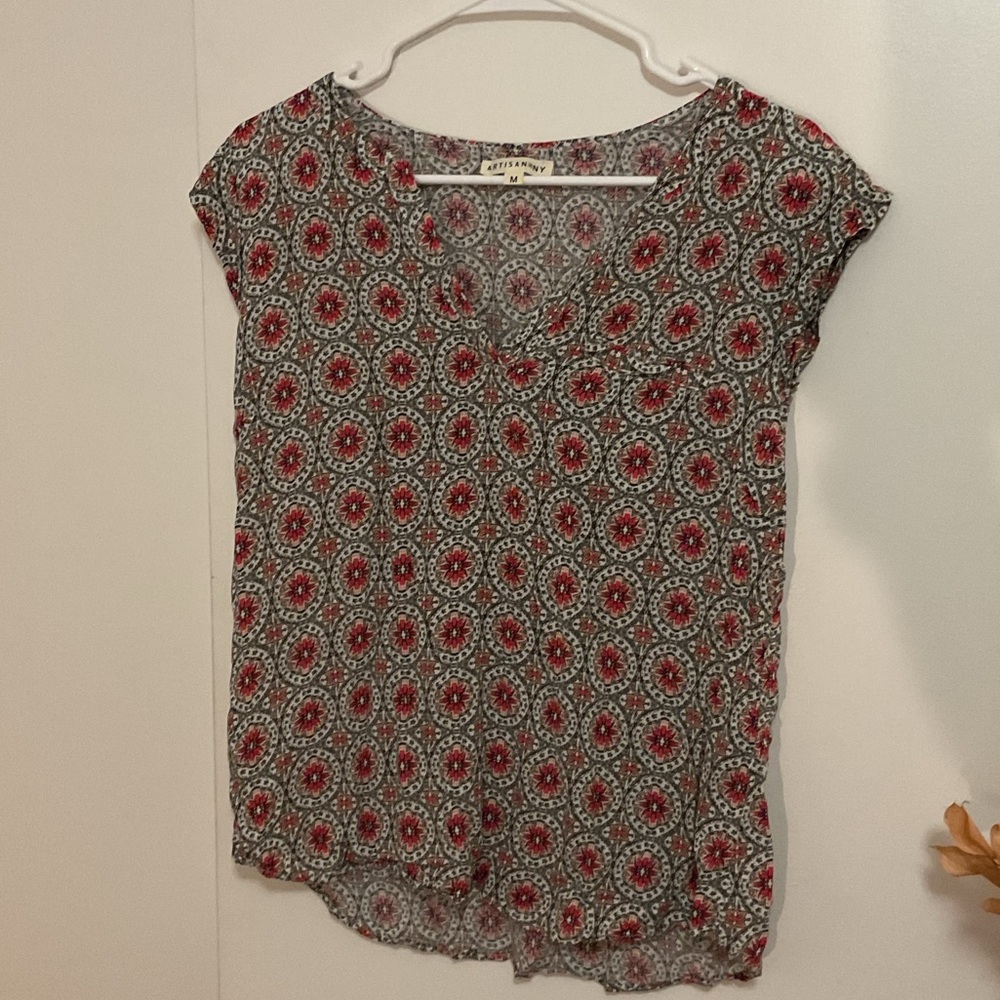 Artisan Ny Red and Black Patterned Blouse